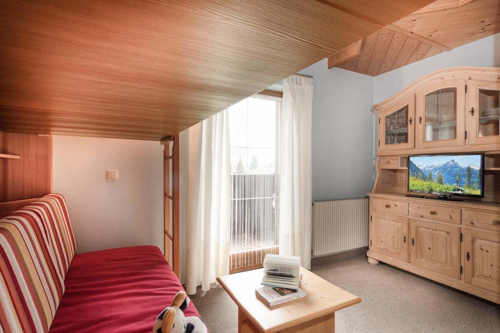 Gaestehaus Gratz - Inklusive Eintritt In Die Alpentherme Dorfgastein Pokój zdjęcie