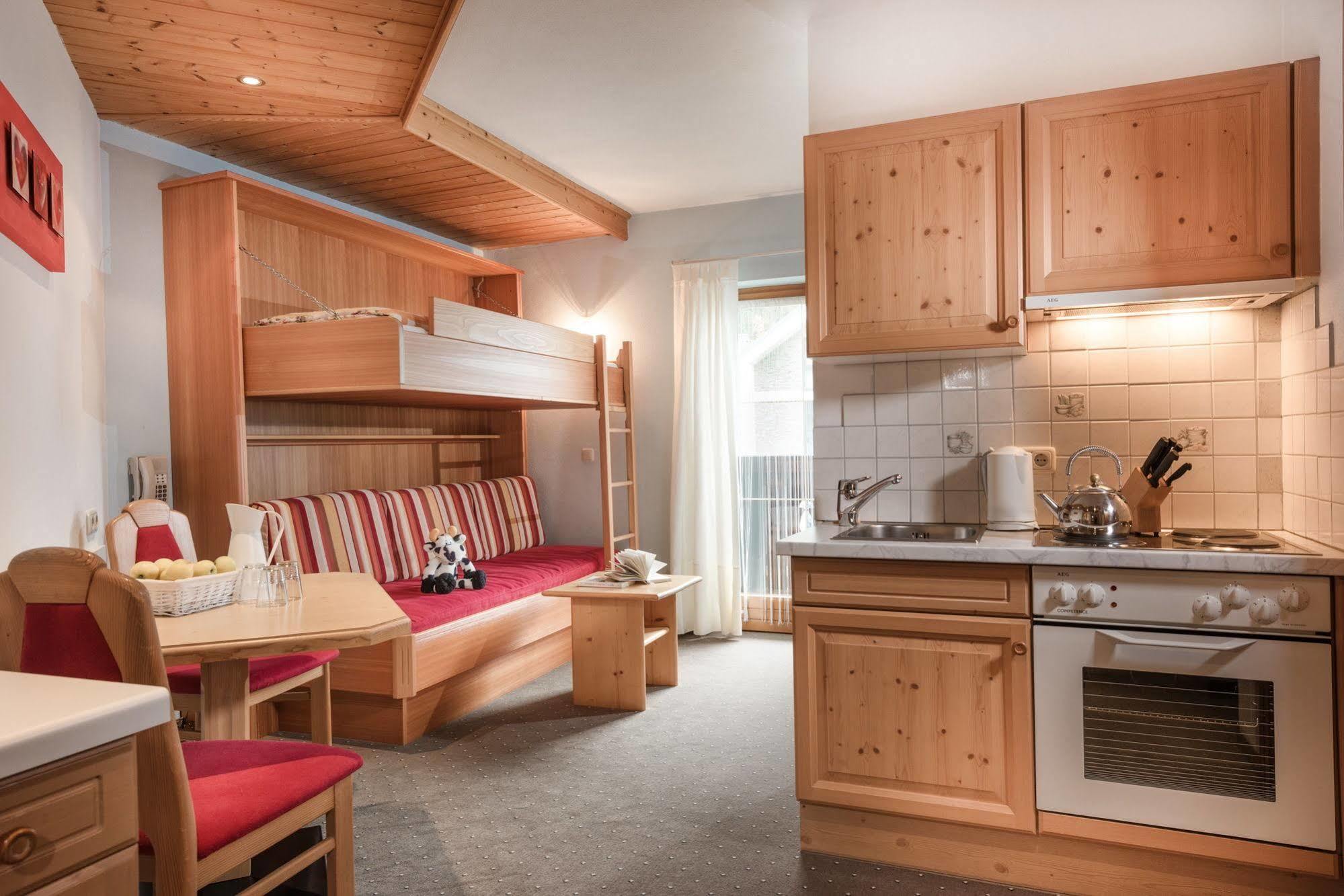 Gaestehaus Gratz - Inklusive Eintritt In Die Alpentherme Dorfgastein Zewnętrze zdjęcie