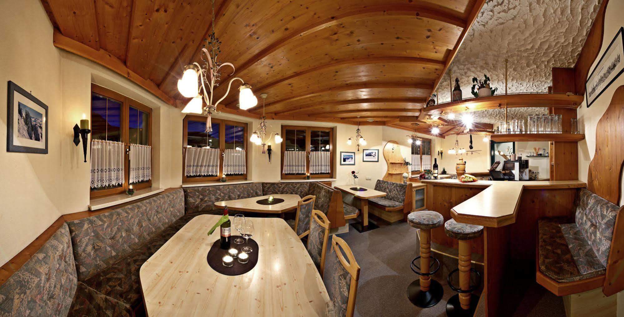 Gaestehaus Gratz - Inklusive Eintritt In Die Alpentherme Dorfgastein Zewnętrze zdjęcie